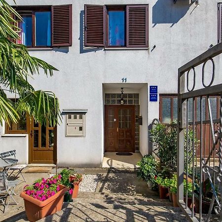 Apartment Roza, Sea View, Free Parking Ičići Zewnętrze zdjęcie